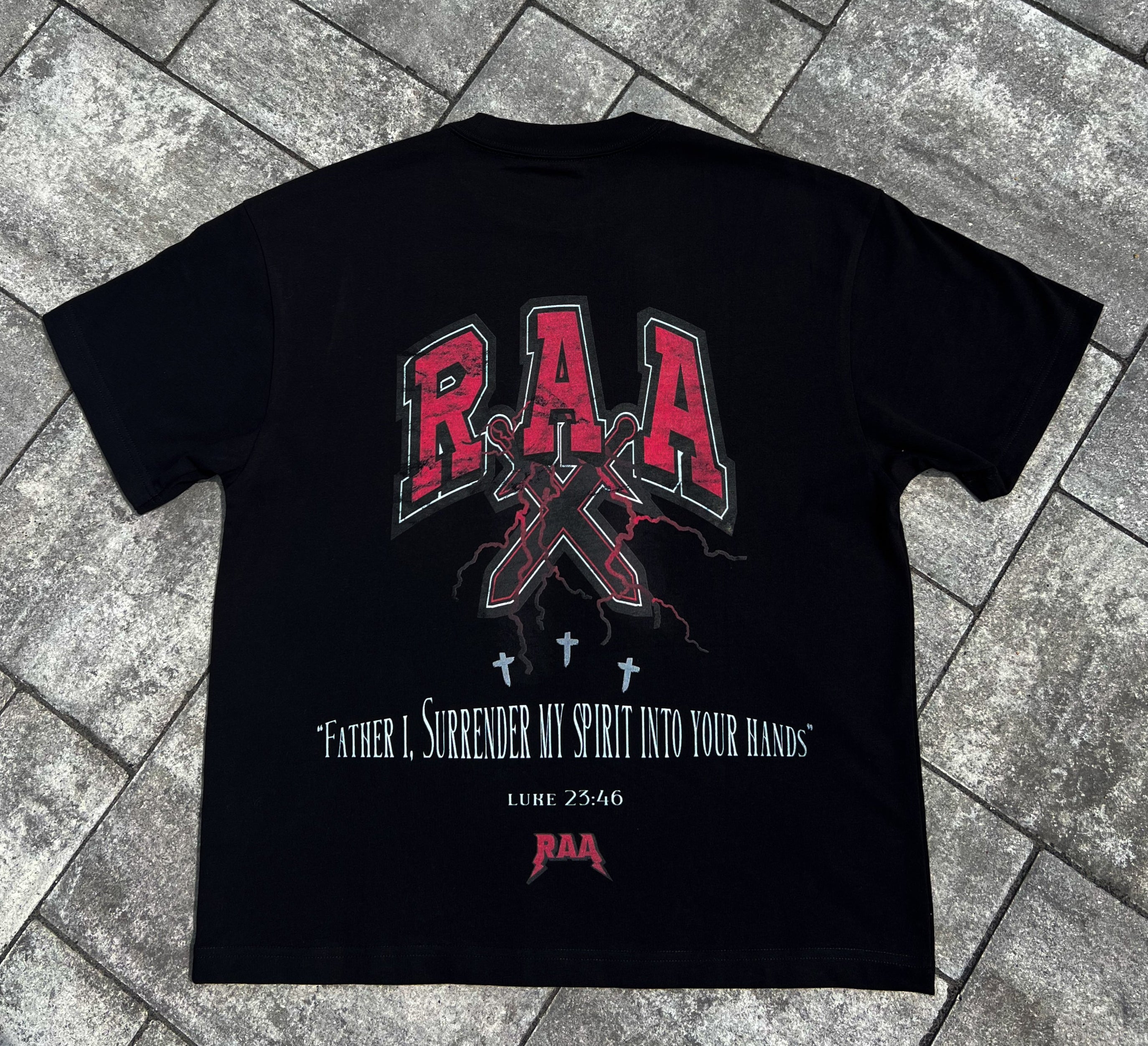 "SURRENDER MY SPIRIT" ESSENTIAL TEE (BLACK/RED)
